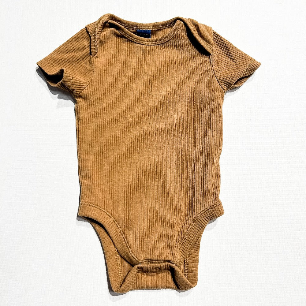 Old Navy Onesie 6-12M|210189