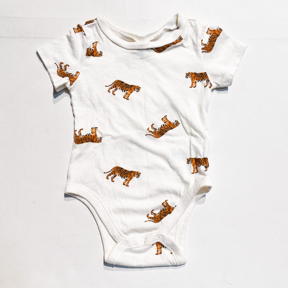 Old Navy Onesie 6-12M|165805