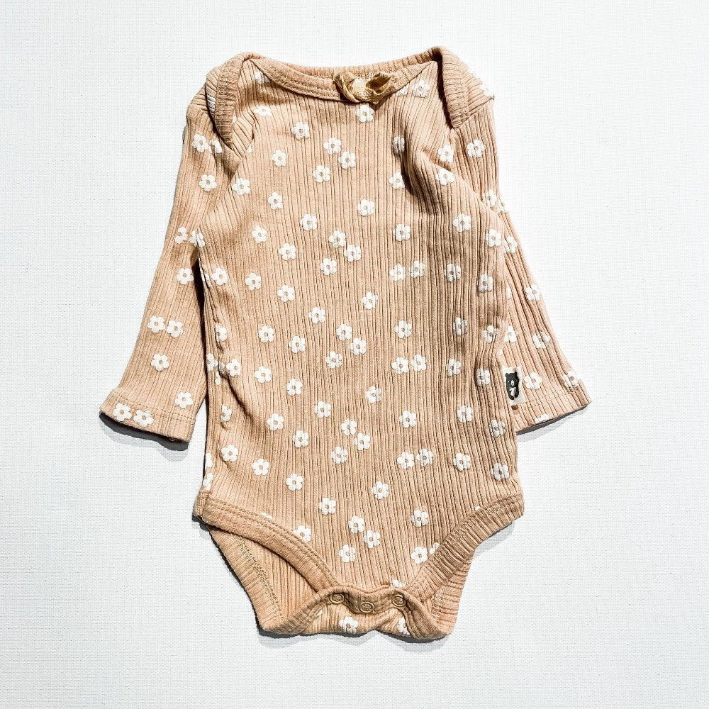 Rabbit + Bear Onesie 0-3M|207091