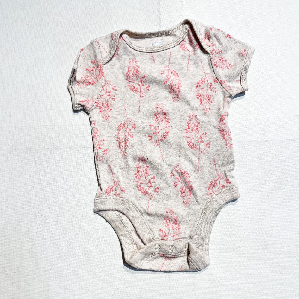 Old Navy Onesie 3-6M|166187