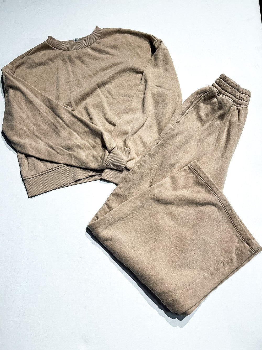 Divided Set Small|214058
