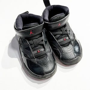 Jordan Sneakers 8C|220725