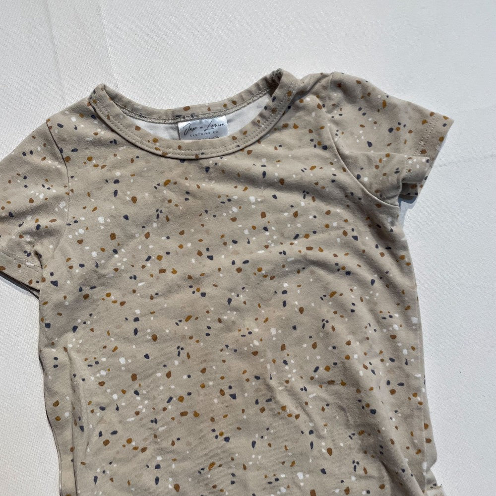 Jax & Lennon Onesie 12-18M *Imperfection|159146