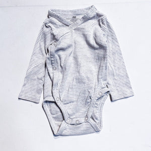 H&M Onesie 4-6M|167471
