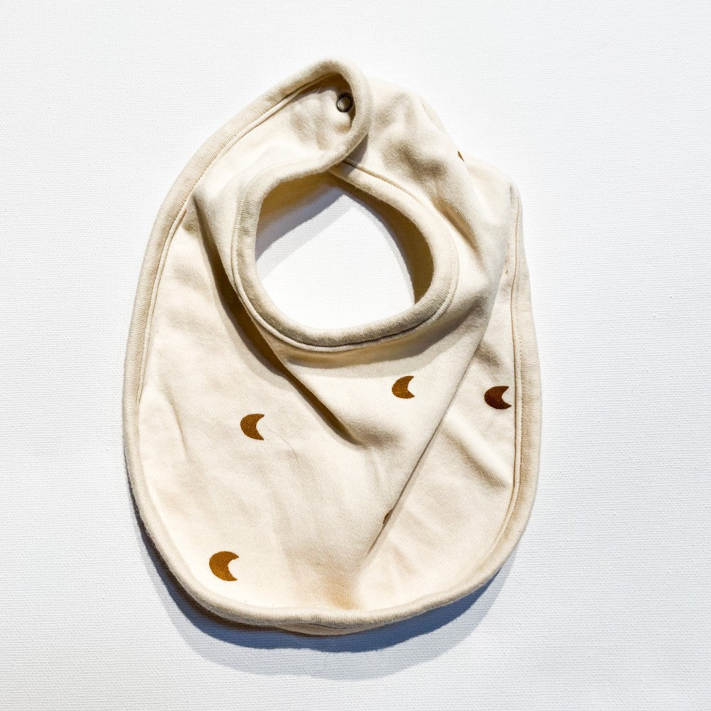 Quincy Mae Bib|186040