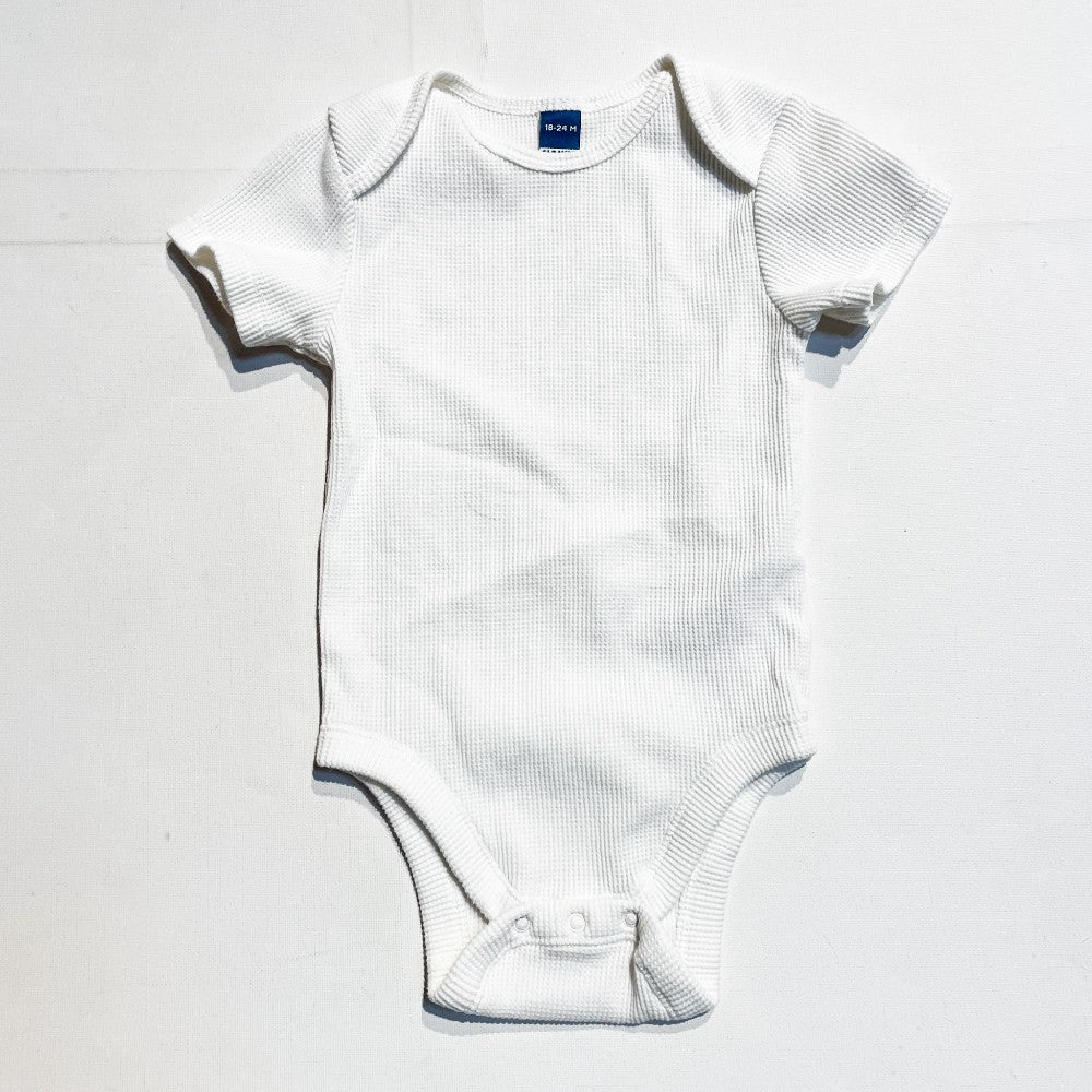 Old Navy Onesie 18-24M *Imperfection|160236