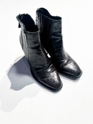 Zara Heals 31 (6)|214026