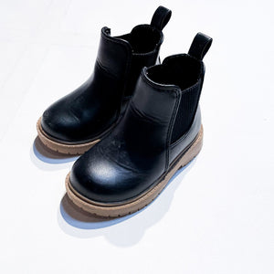 Old Navy boots 6 **Imperfection|172072