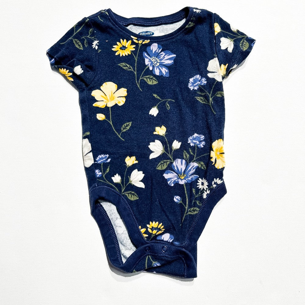 Old Navy Onesie 6-12M|213481