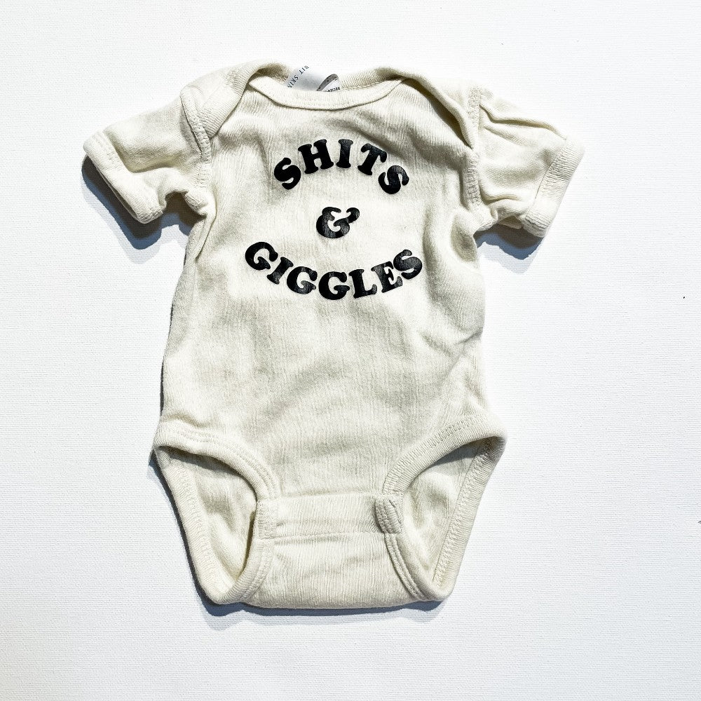 Shits & Giggles Onesie NB|191478