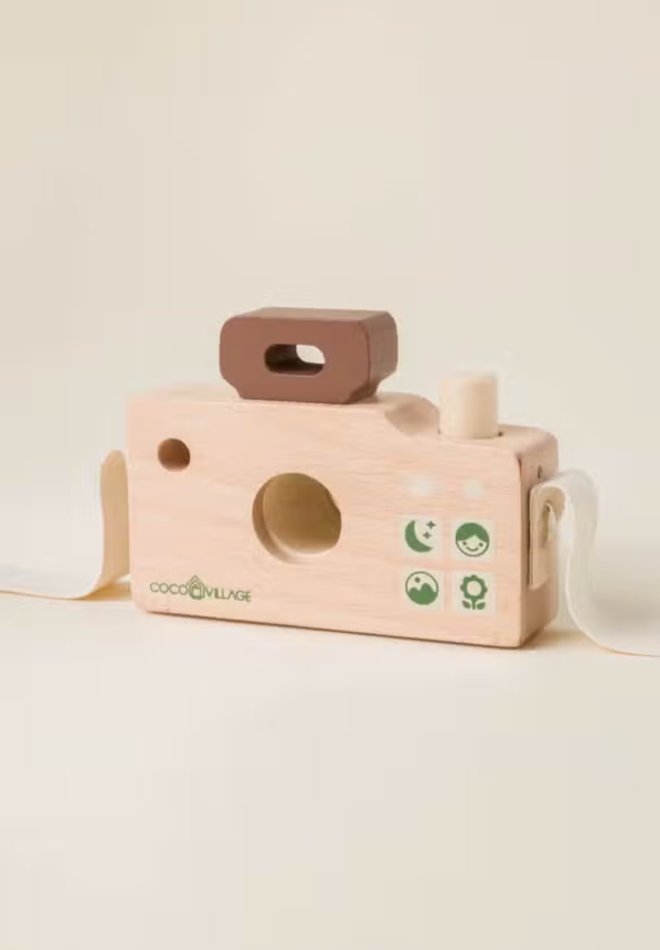 Coco Village - Wooden Camera with Bag|76714