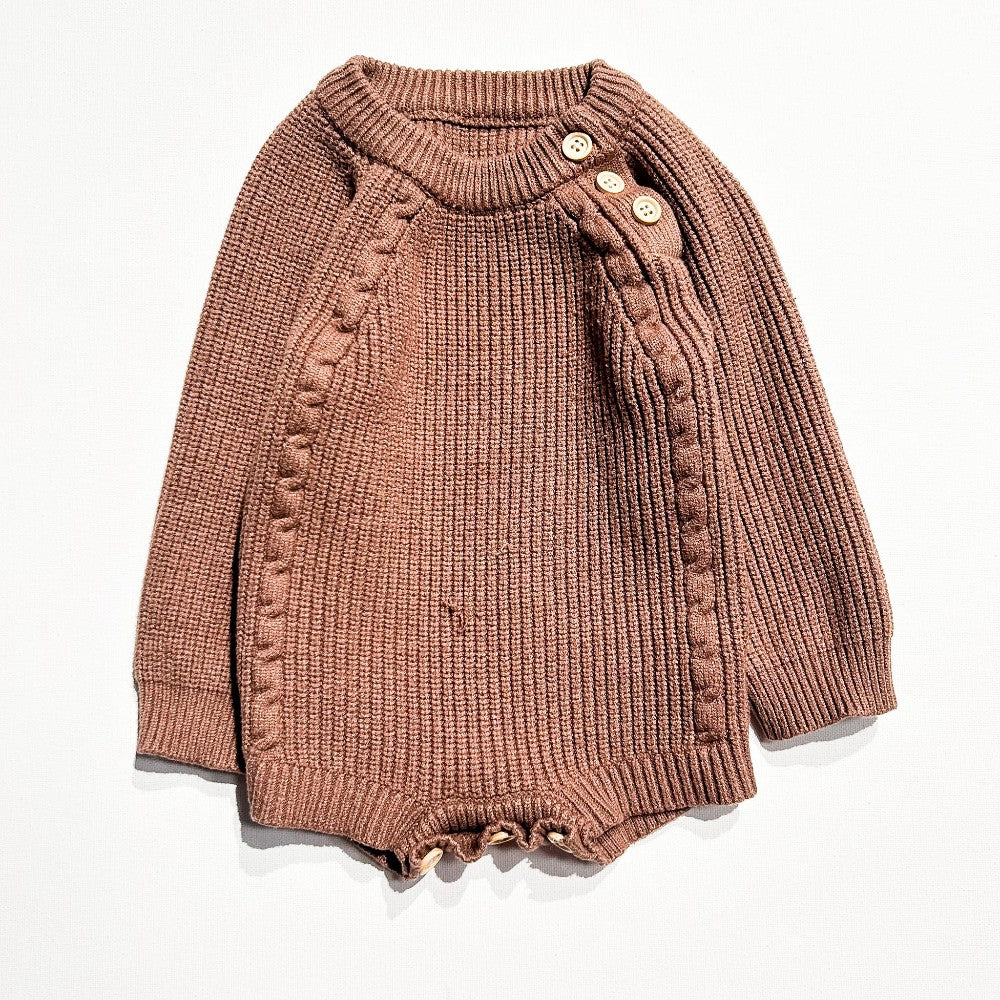 Sweater Onesie 6-12M (No tags) **Imperfection|210066