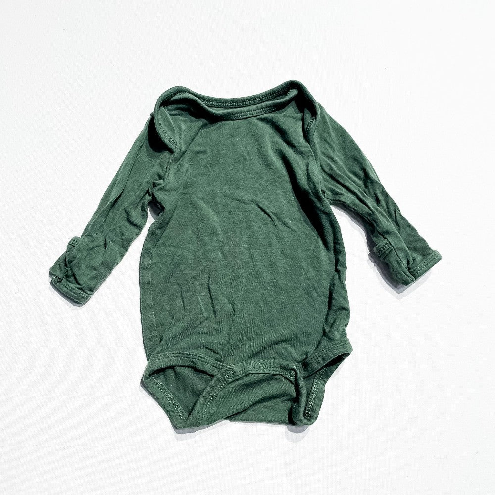 Kyte Onesie NB|224204