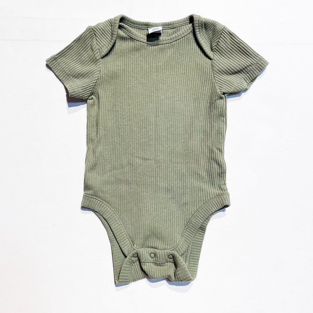 Old Navy Onesie 6-12M|158825