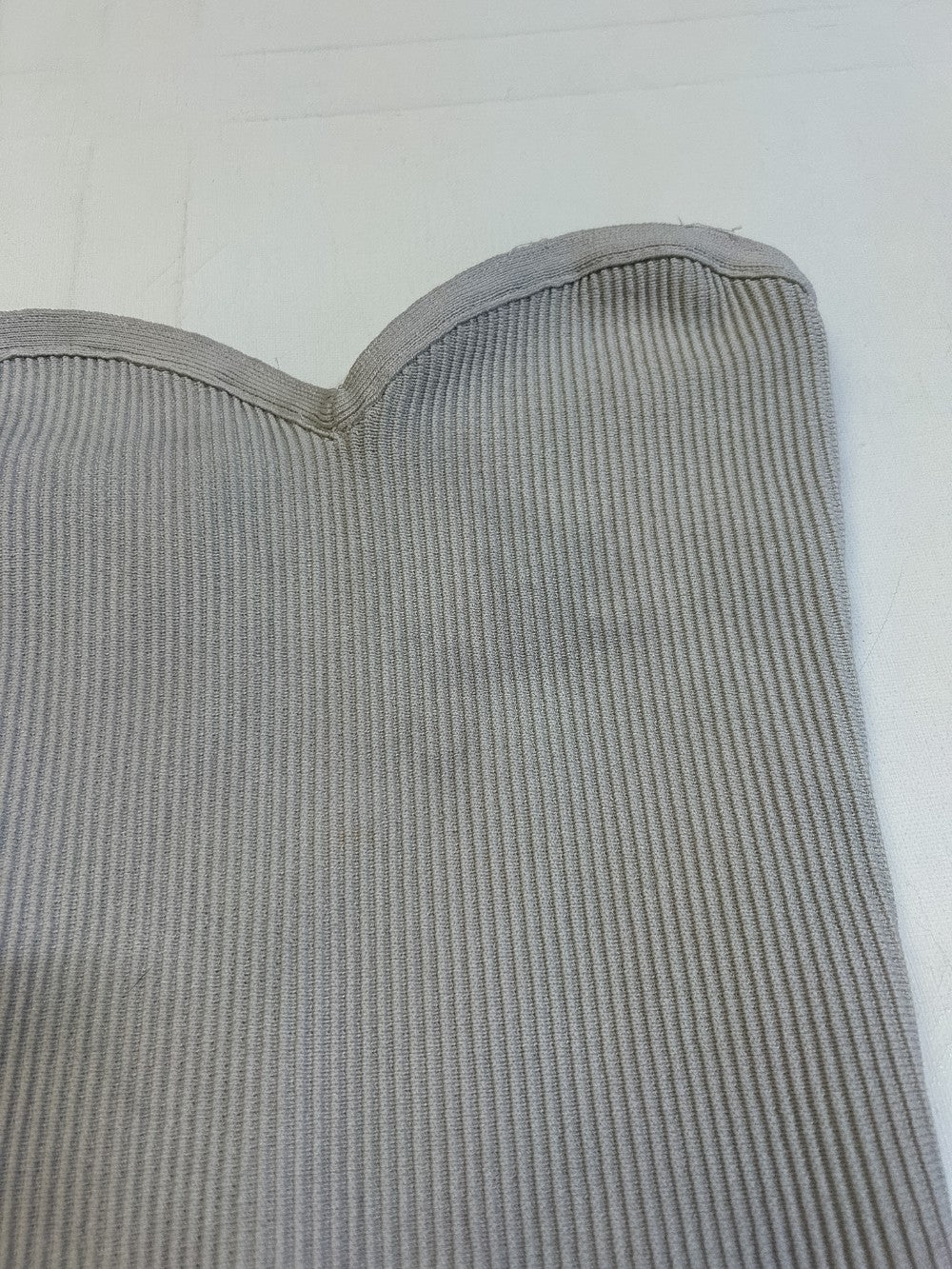 Babaton Ribbed Tube Top XS *Imperfection|214748