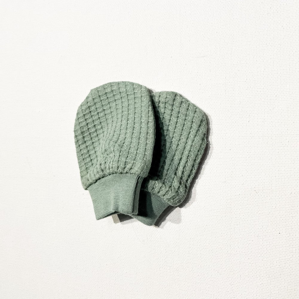 No Tags Gloves (Est Size 0-3M)|220064