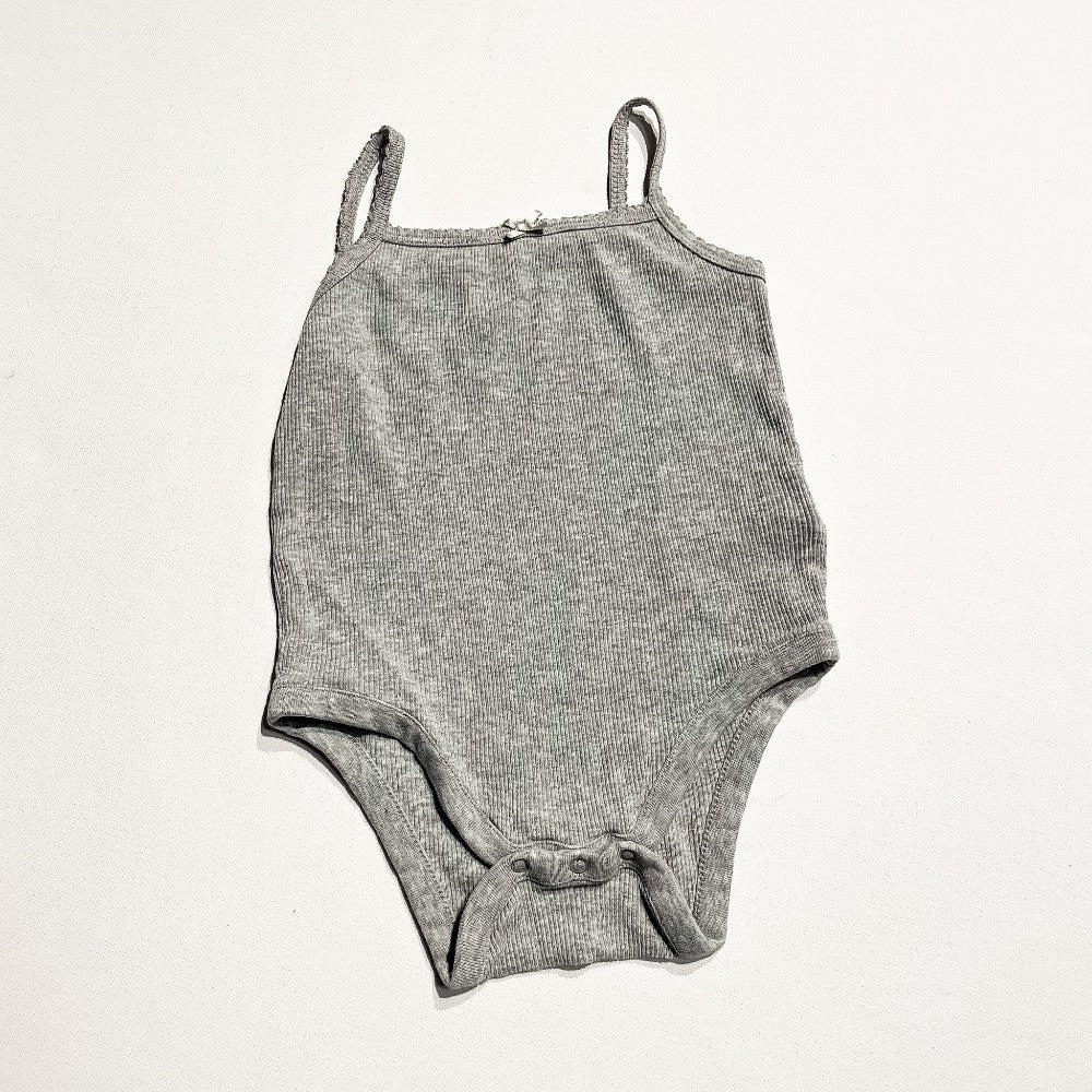 Gap Onesie 6-12M|224198