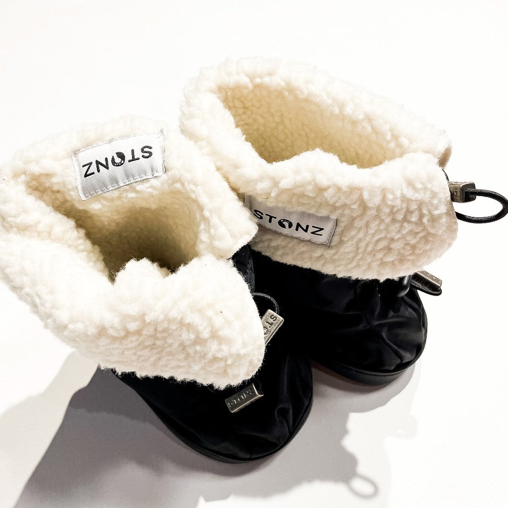 Stonz Boots Size 5|219987