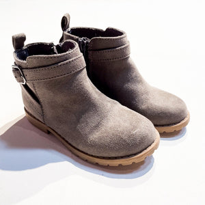 Old Navy Boots 9|137263