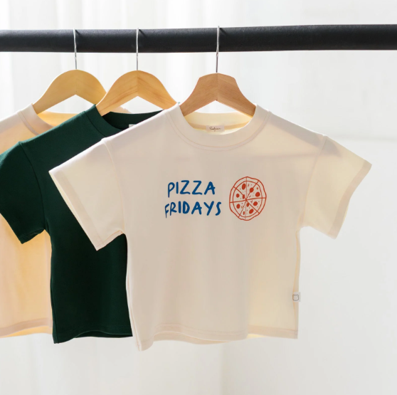 Roobear - Pizza Fridays Tee|160607