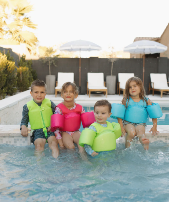 Current Tyed - Floaties - Hot Pink|147139