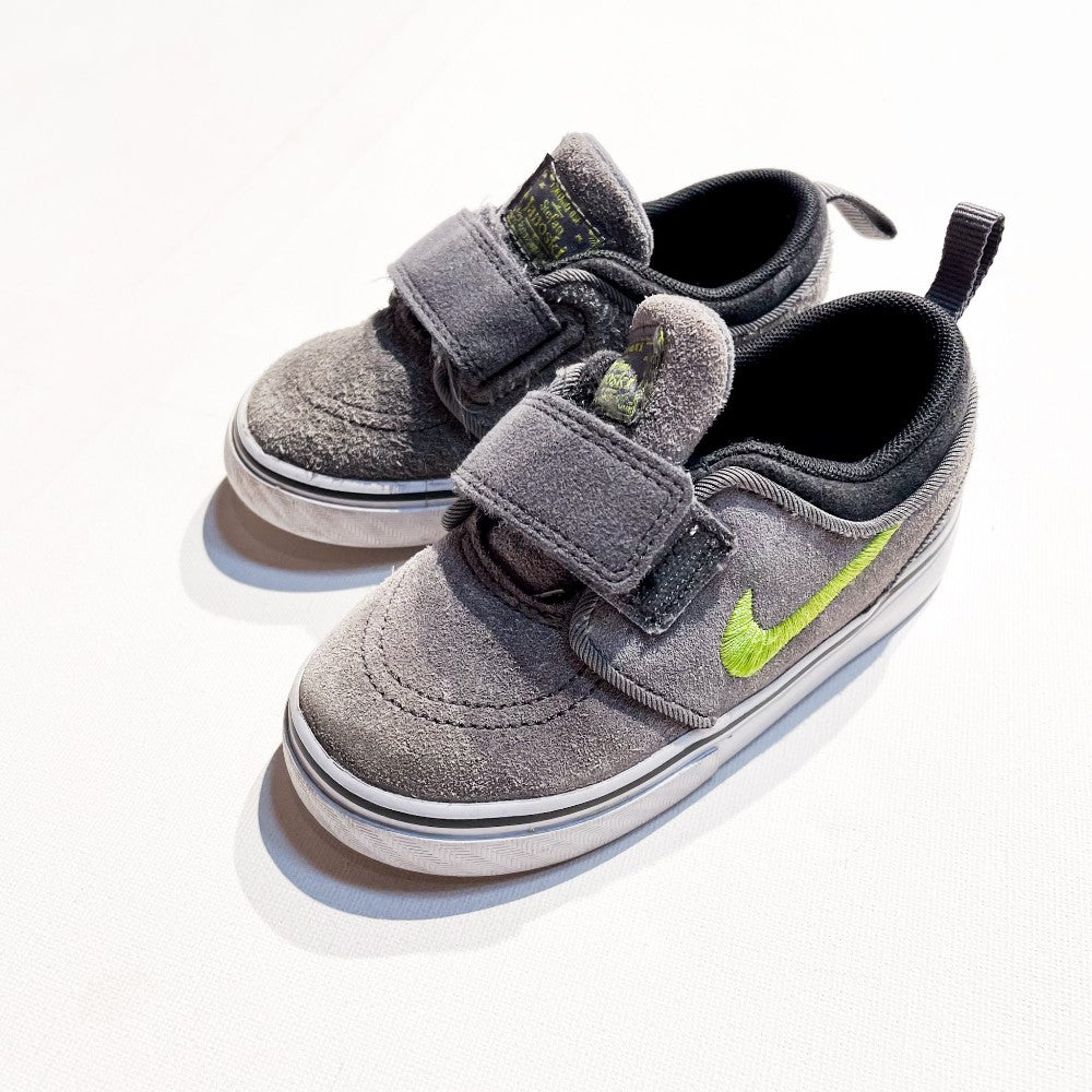 Nike Shoes 7|139596