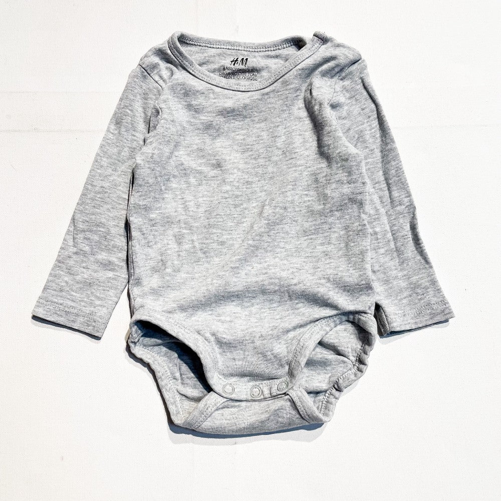 H&M Onesie 4-6M|160096