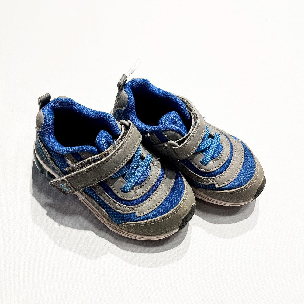 Stide Rite SHoes 7.5|228097