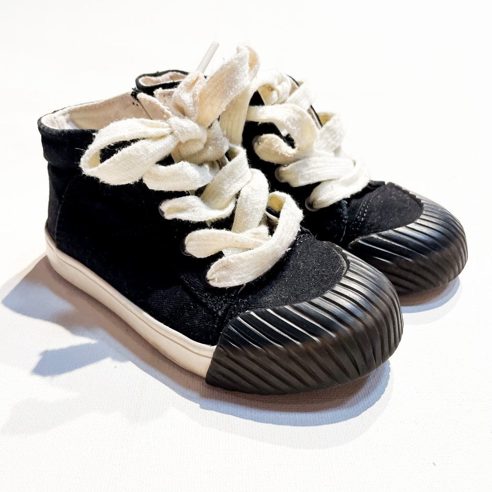 Zara Shoes 25 (8.5C)|136101