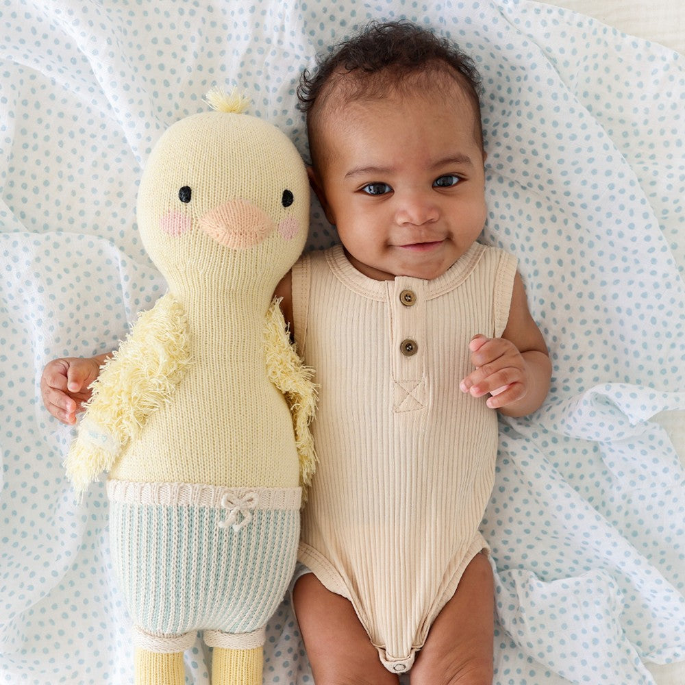Cuddle & Kind - Finley the Duckling, Give 10 Meals|155909