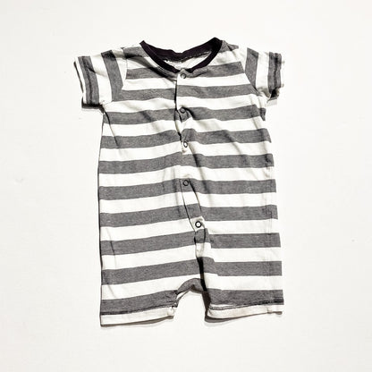 H&M Romper 6-9M *Imeprfection|231676