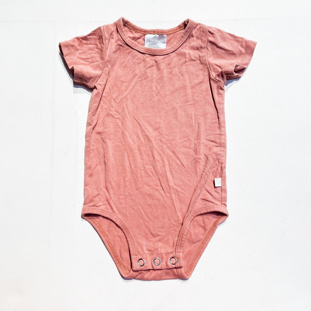 Jax & Lennon Onesie 0-6M|179300