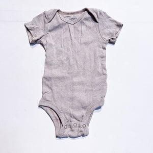 Carter's Onesie 6-9M|158817