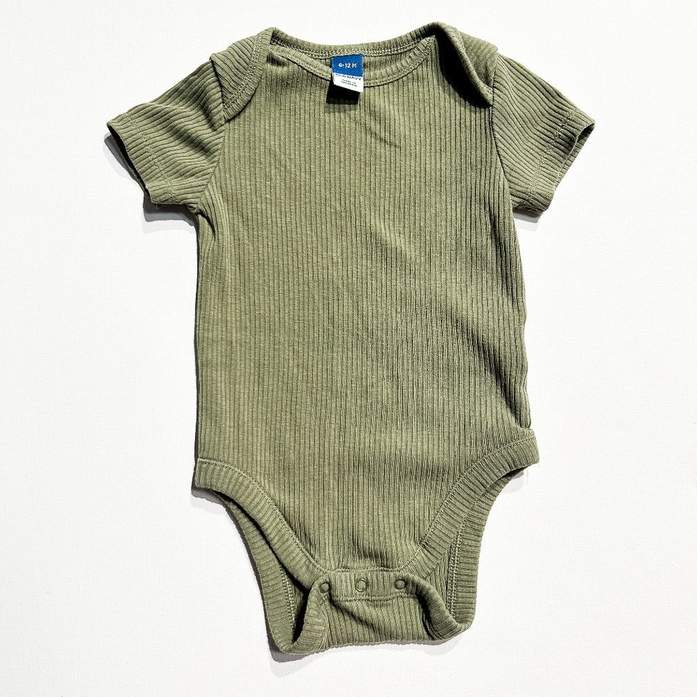 Old Navy Onesie 6-12M|210172