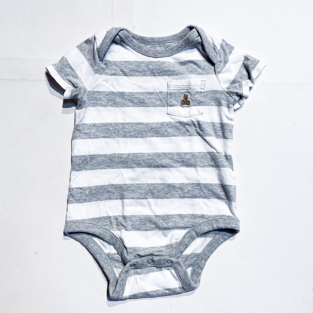 Gap Onesie 18-24M *Imperfection|160285