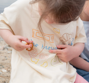 Roobear - "Who Brought Snacks?" - Organics Cotton Tee|147718