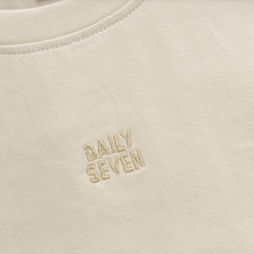 Daily7 - Embroidered Tee|158337
