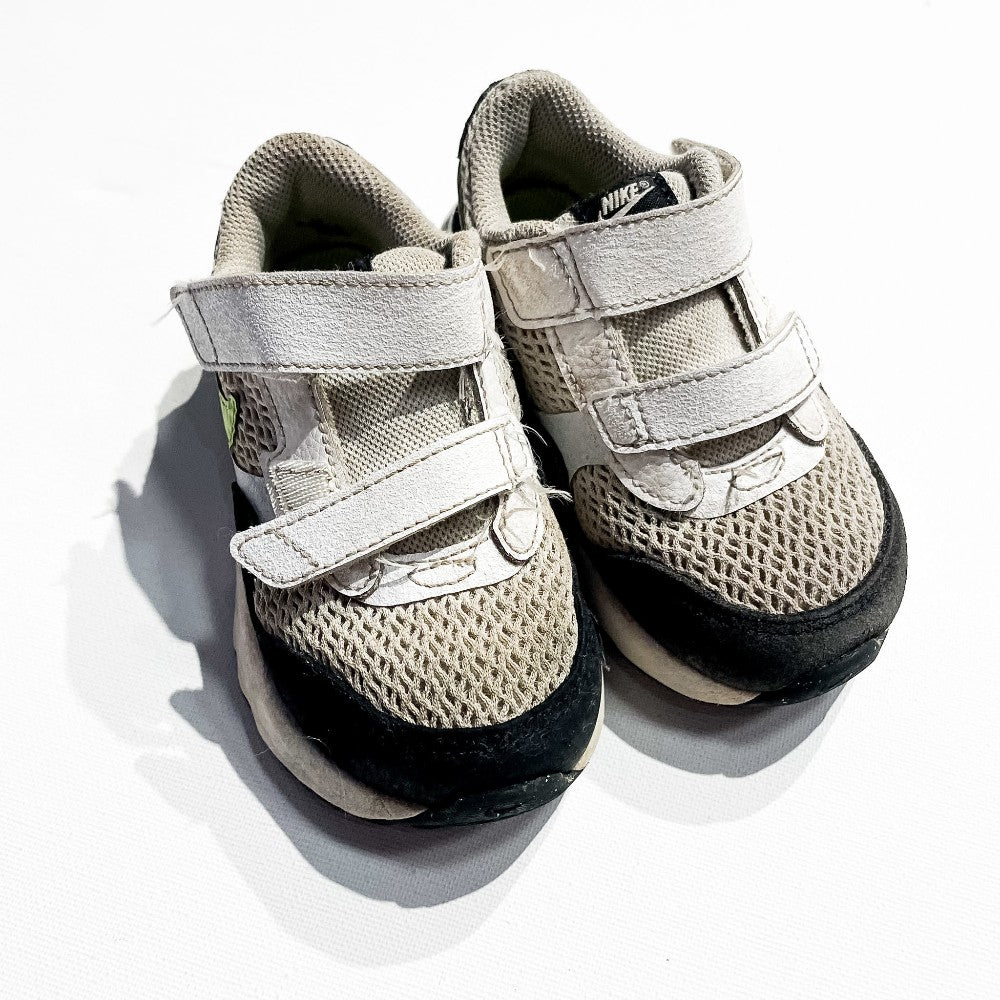 Nike 8C|229099